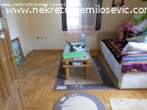 PRODAJE SE APARTMANSKO NASELJE U VRBICI. CENA 83.000 EUR-A