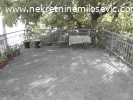 Prodaje se poslovno stambena zgrada u Aranđelovcu pov.519m2.